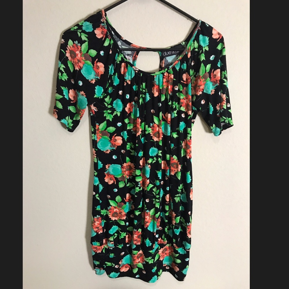 Floral maternity dress (s/m)